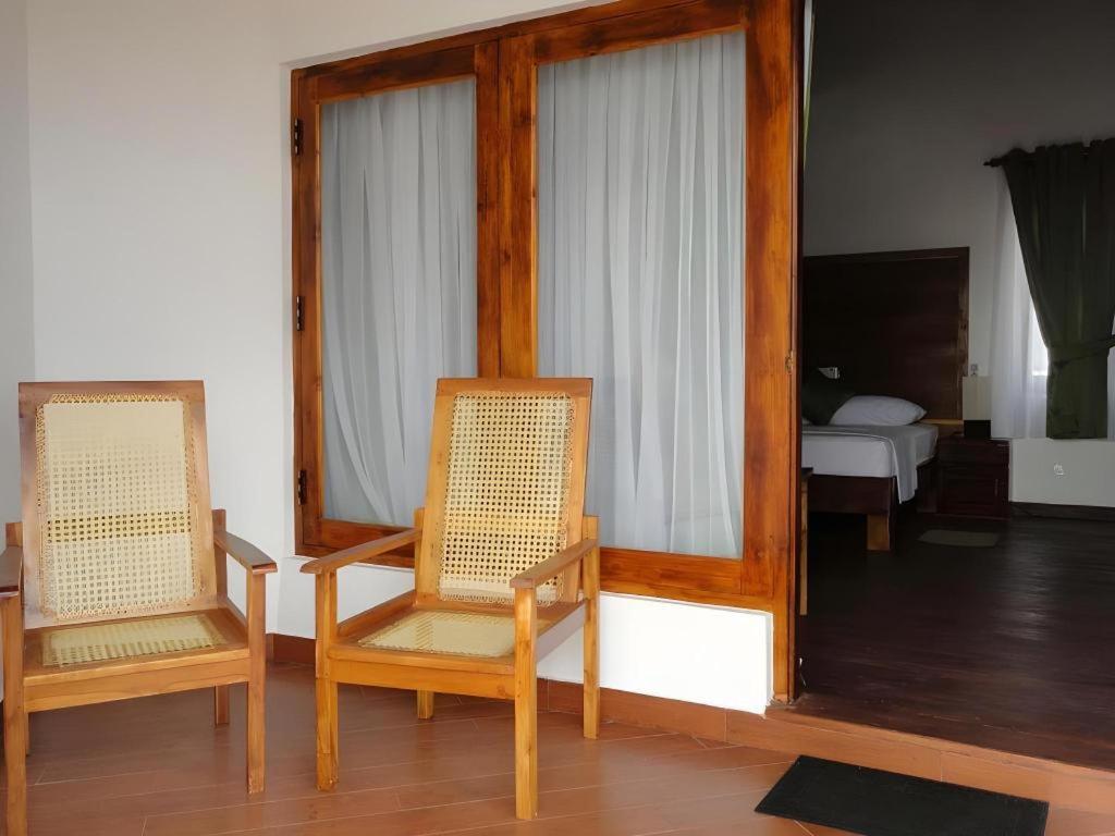 Naaval Hotel Batticaloa Exterior foto